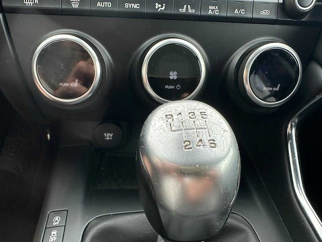 Jaguar e-pace 2.0 d150 r-dyn. s * g-048-df - afbeelding 5 van  16