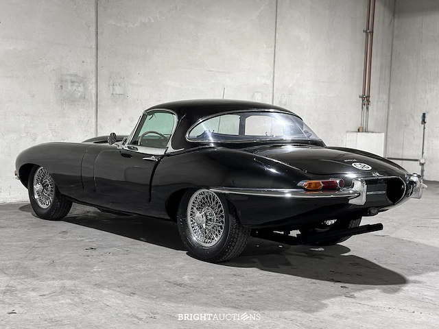 Jaguar e-type roadster 3.8 xk zes-in-lijn series 1 1963 - afbeelding 10 van  44