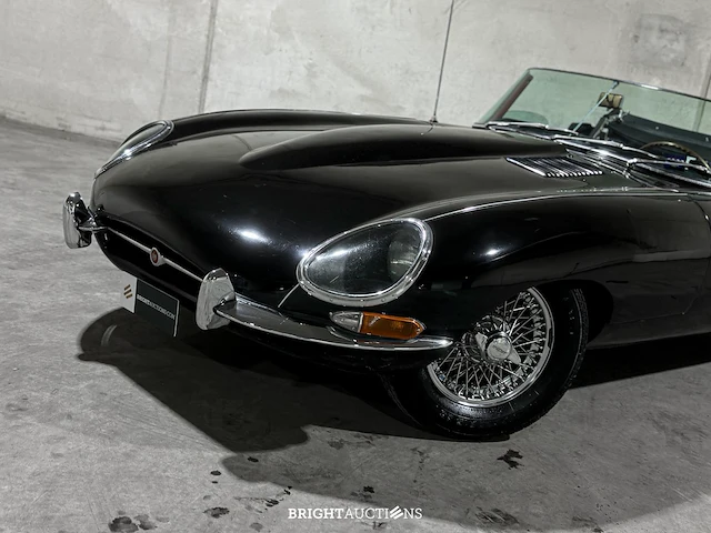 Jaguar e-type roadster 3.8 xk zes-in-lijn series 1 1963 - afbeelding 24 van  44