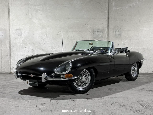 Jaguar e-type roadster 3.8 xk zes-in-lijn series 1 1963 - afbeelding 23 van  44