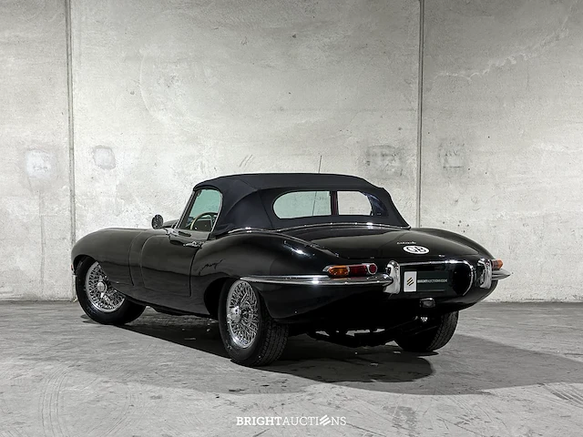 Jaguar e-type roadster 3.8 xk zes-in-lijn series 1 1963 - afbeelding 14 van  44