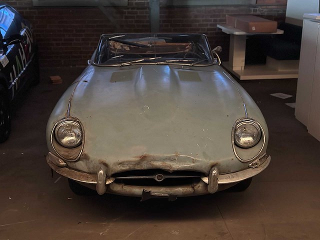 Jaguar e-type xke cabriolet 4.2 6-cilinder in lijn serie 1½ 1968 roadster - afbeelding 4 van  17