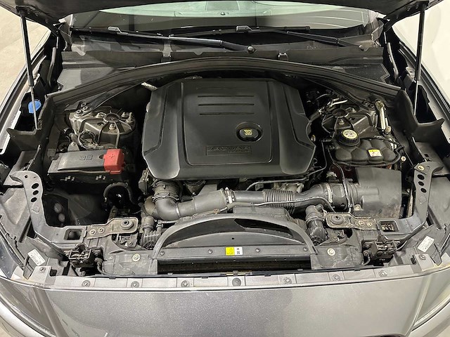 Jaguar f-pace 2.0 portf. awd 20d jz-722-d - afbeelding 12 van  23