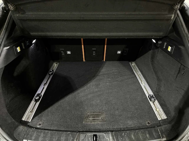 Jaguar f-pace 2.0 portfolio 20d 179pk 2018 (origineel-nl), sf-741-t - afbeelding 36 van  52
