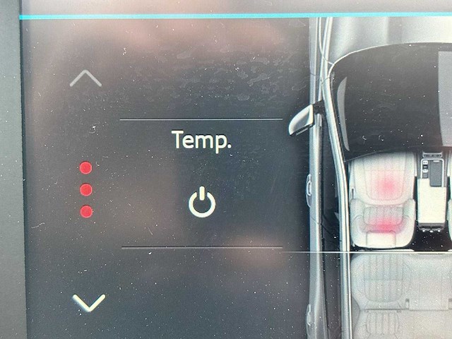 Jaguar f-pace 2.0 portfolio awd 20d 2017 | nr-845-n - afbeelding 33 van  35