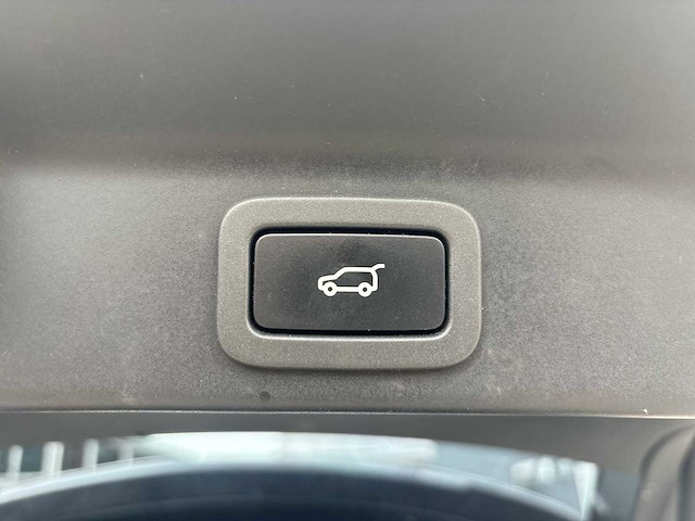 Jaguar f-pace 2.0 portfolio awd 20d 2017 | nr-845-n - afbeelding 35 van  35