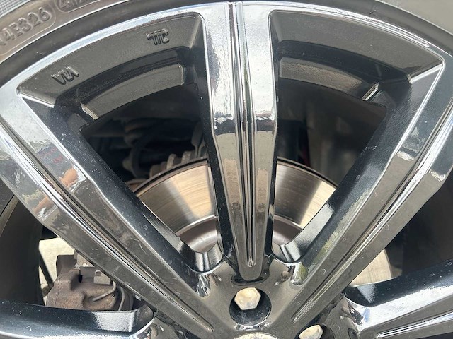 Jaguar f-pace 2.0 portfolio awd 20d 2017 | nr-845-n - afbeelding 31 van  35