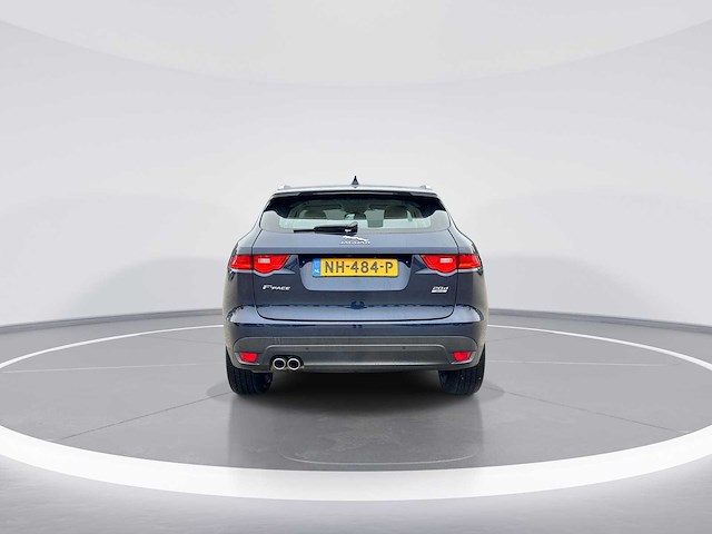 Jaguar f-pace 2.0 portfolio awd 20d | nh-484-p - afbeelding 2 van  24