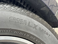 Jaguar f-pace 2.0 portfolio awd 20d | nh-484-p - afbeelding 17 van  24