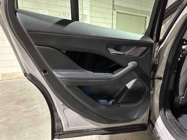 Jaguar i-pace ev320 s bns pack 320pk 2020, k-692-kk - afbeelding 26 van  42