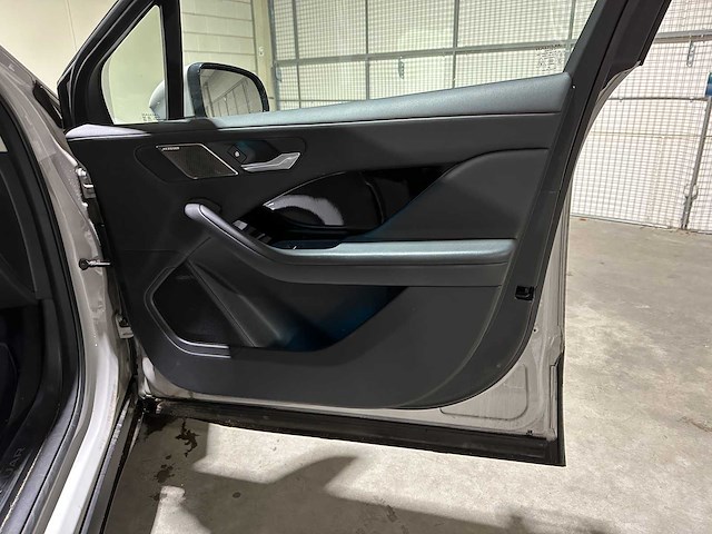 Jaguar i-pace ev320 s bns pack 320pk 2020, k-692-kk - afbeelding 33 van  42