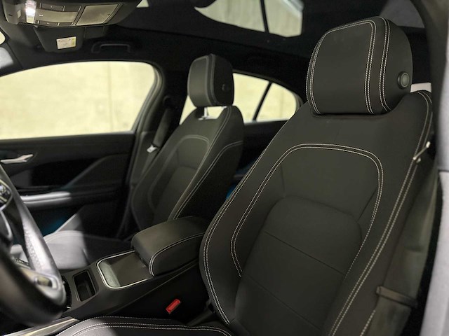 Jaguar i-pace ev320 s business pack 90 kwh 320pk 2020 (origineel-nl), k-452-jk - afbeelding 41 van  73