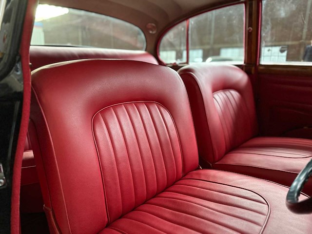 Jaguar mkii 2.4 inline-six -overdrive- 120pk 1962 mark 2 , hl-57-lj - afbeelding 37 van  56