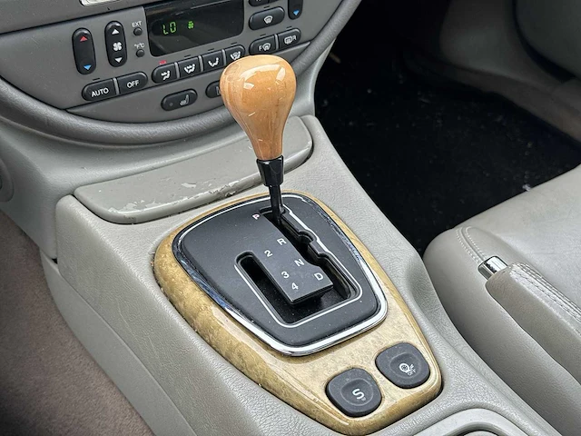 Jaguar s-type 4.0 v8 | 63-gfn-7 - afbeelding 3 van  30