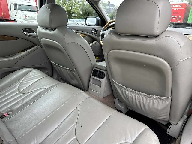 Jaguar s-type 4.0 v8 | 63-gfn-7 - afbeelding 11 van  30