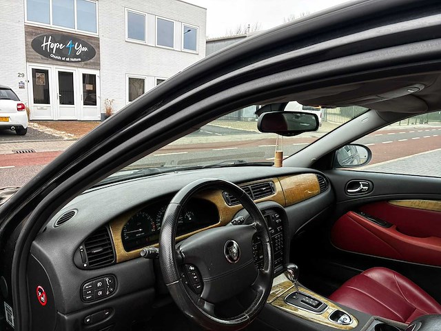 Jaguar s-type 4.2 v8 sport, automaat, 97-nf-xp - afbeelding 3 van  21