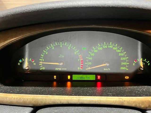 Jaguar s-type 4.2 v8 sport, automaat, 97-nf-xp - afbeelding 14 van  21
