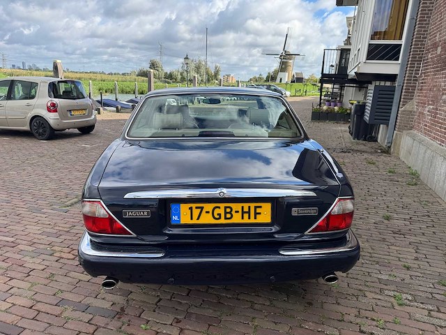 Jaguar sovereign 4.0 v8 17-gb-hf - afbeelding 15 van  18
