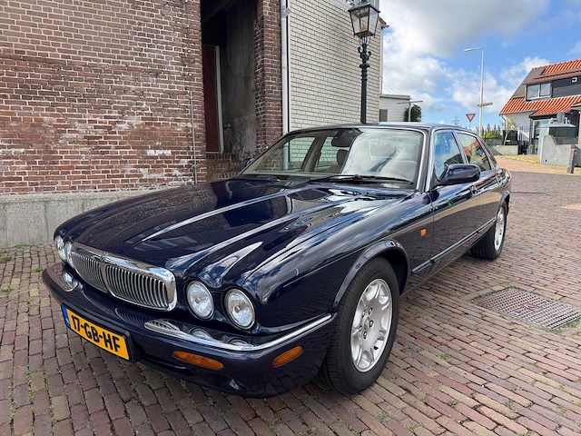 Jaguar sovereign 4.0 v8 17-gb-hf - afbeelding 11 van  18