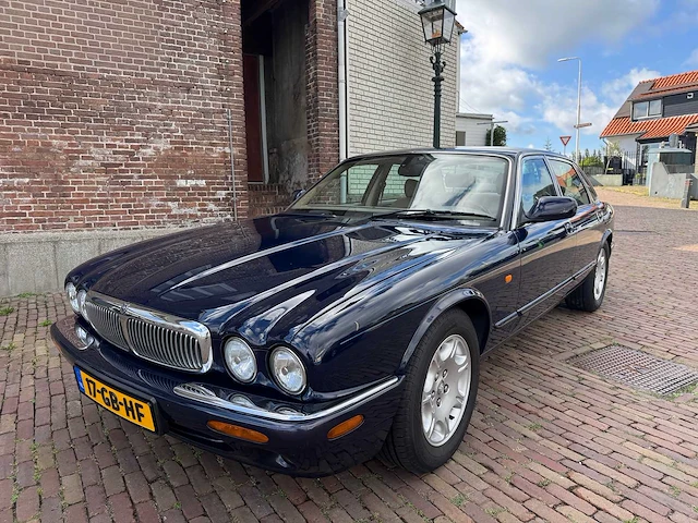 Jaguar sovereign 4.0 v8, 17-gb-hf - afbeelding 11 van  18
