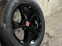Jaguar wielen set - afbeelding 13 van  15
