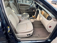Jaguar x-type 2.0 v6 executive 43-jp-fr - afbeelding 13 van  17