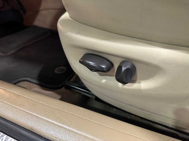 Jaguar x-type 2.5 v6 executive 91-hl-xl youngtimer. - afbeelding 8 van  19