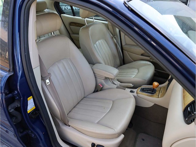 Jaguar x-type 2.5 v6 executive automaat 2002, 70-hz-tl - afbeelding 15 van  23