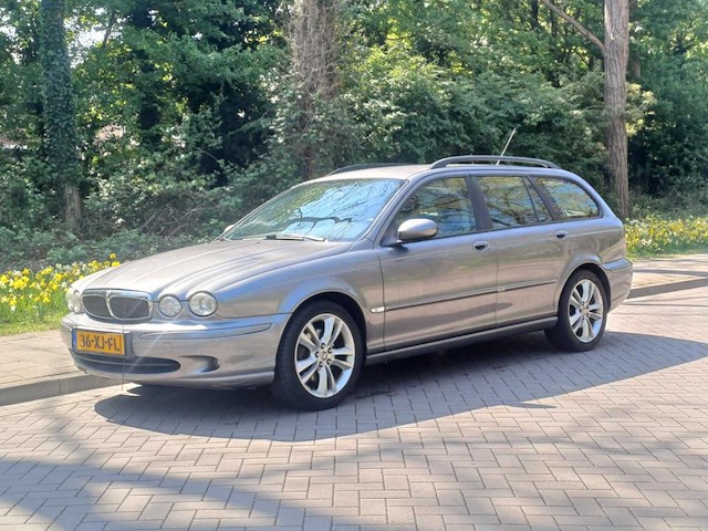 Jaguar x-type estate 2.5 v6 idition automaat, 36-xj-fl - afbeelding 1 van  18