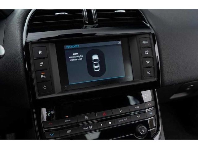 Jaguar xe 2.0 d r-sport | gp-258-k i - afbeelding 1 van  19