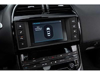 Jaguar xe 2.0 d r-sport | gp-258-k i - afbeelding 1 van  19