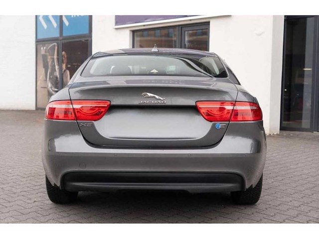 Jaguar xe 2.0 d r-sport | gp-258-k i - afbeelding 4 van  19