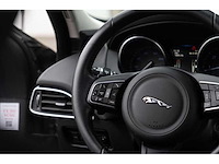 Jaguar xe 2.0 d r-sport | gp-258-k i - afbeelding 8 van  19