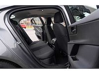Jaguar xe 2.0 d r-sport | gp-258-k i - afbeelding 13 van  19