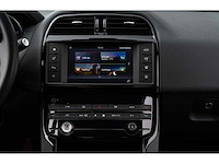 Jaguar xe 2.0 d r-sport | gp-258-k i - afbeelding 19 van  19