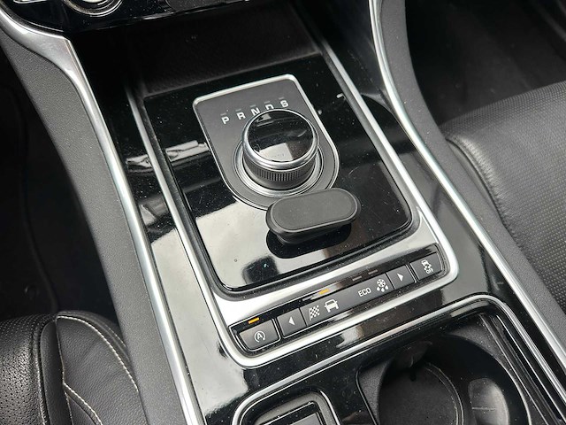 Jaguar xf 2.0d r sport duits kenteken - afbeelding 8 van  18