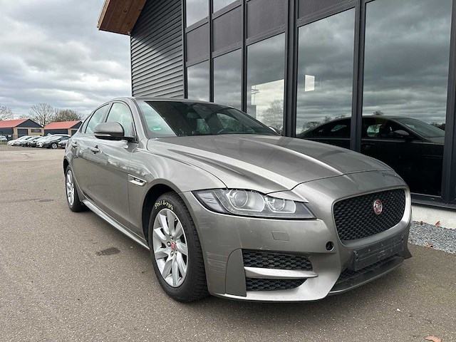 Jaguar xf 2.0d r sport duits kenteken - afbeelding 16 van  18