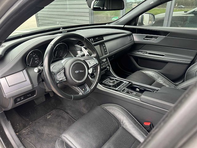 Jaguar xf 2.0d r sport duits kenteken - afbeelding 18 van  18