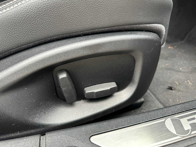 Jaguar xf 2.0d r sport duits kenteken/motor defect. - afbeelding 8 van  9