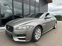 Jaguar xf 2.0d r sport motor defect duits kenteken