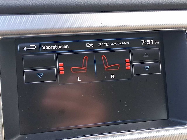 Jaguar xf 2.2d 2015 | gk-293-g - afbeelding 16 van  25