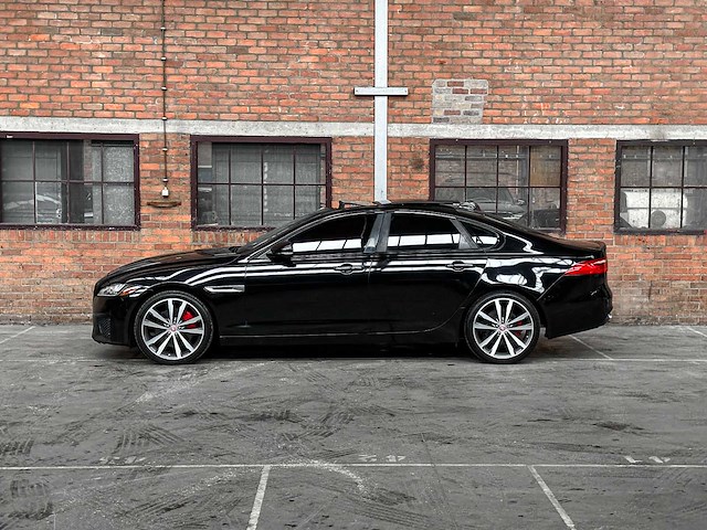 Jaguar xf 3.0 v6 s sc aws dohc 24v 340pk 2016 - afbeelding 10 van  46