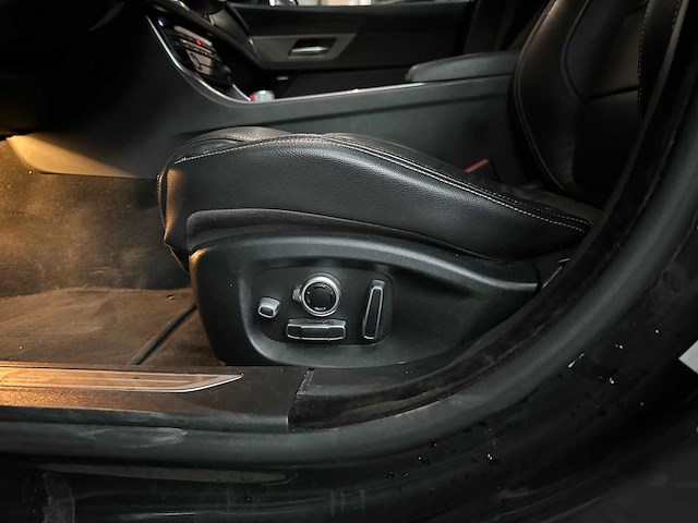 Jaguar xf 3.0 v6 s sc aws dohc 24v 340pk 2016 - afbeelding 39 van  46