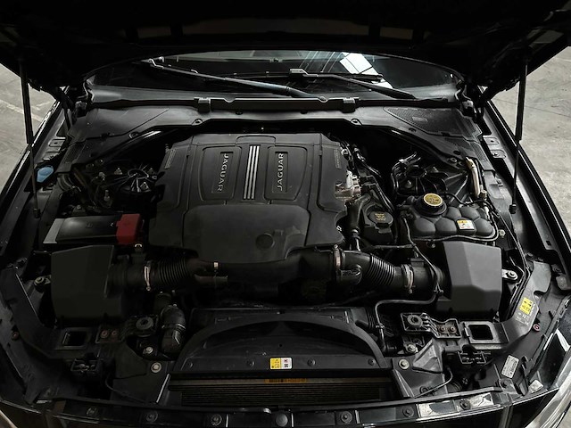 Jaguar xf 3.0 v6 s sc aws dohc 24v 340pk 2016 - afbeelding 41 van  46