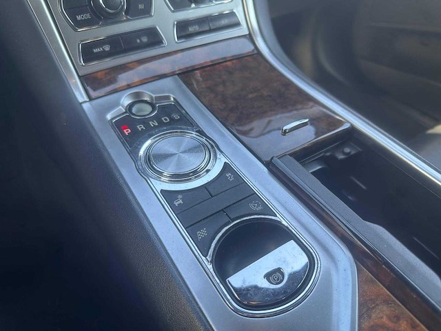 Jaguar xf 3.0d s premium business edition automaat; 5-kds-56 - afbeelding 11 van  12
