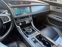Jaguar xf sportbrake 3.0d first edition | h-488-rt i - afbeelding 13 van  34