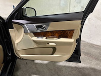 Jaguar xf sportbrake 3.0d v6 s 275pk 2014, h-699-xt - afbeelding 37 van  46