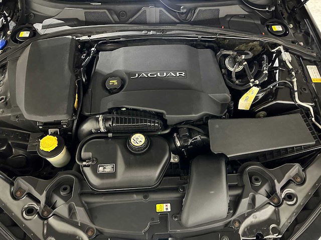 Jaguar xf sportbrake 3.0d v6 s 275pk 2014, h-699-xt - afbeelding 40 van  46