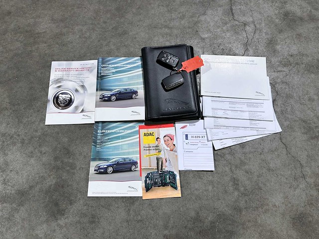 Jaguar xf sportbrake 3.0d v6 s 275pk 2014, h-699-xt - afbeelding 41 van  46