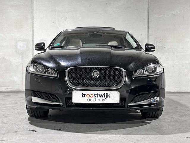 Jaguar xf sportbrake 3.0d v6 s 275pk 2014, h-699-xt - afbeelding 42 van  46